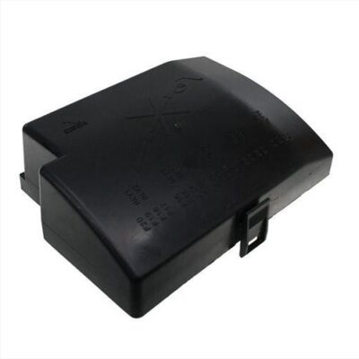 درب جعبه فیوز نود داخل موتور پژو ۲۰۶ مدل کروز